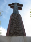 Крест на площади Троицкой