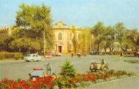 Музей истории Донского казачества, перекресток Атаманской и Платовского