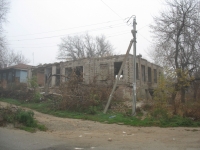 Дом на углу Орджоникидзе и Кавказской
