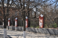Забор на Московской, 65
