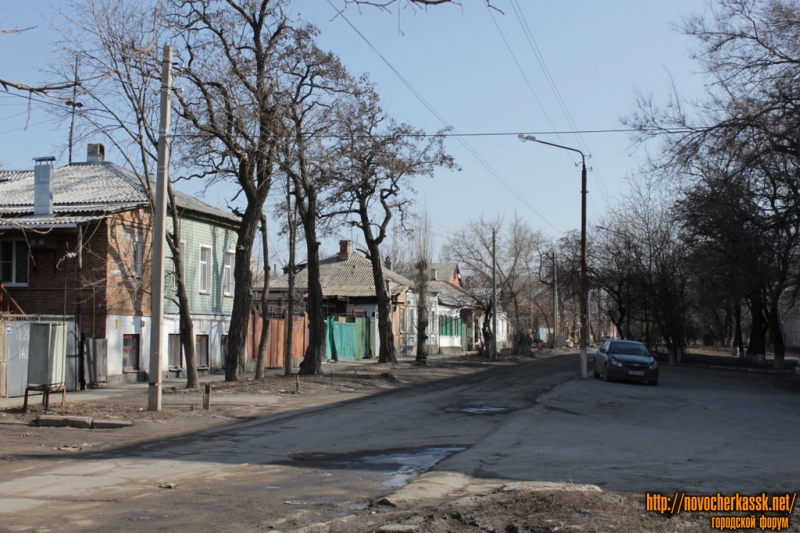 Вид на ул. Троицкую в сторону ул. Пушкинской
