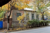 Дом на углу улиц Пушкинской и Бакунина
