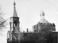 Константино-Еленинская церковь. Улица Крылова
