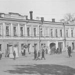 Угол Московской и Платовского, бывшее общежитие НПИ (НИИ) 1936г.