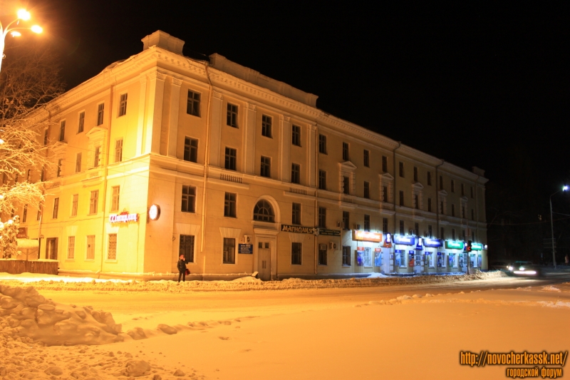 Общежитие на Баклановском (ул. 26 Бакинских комиссаров, 2)