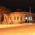 Дом на углу Кавказской и Красного спуска