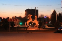 Памятник коням на Юбилейной площади