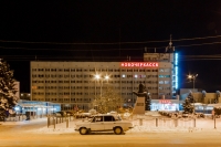 Гостиница Новочеркасск и памятник Ю.А. Гагарину