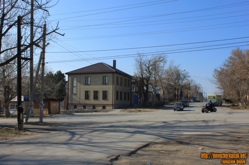 Перекресток улиц Богдана Хмельницкого и Александровской