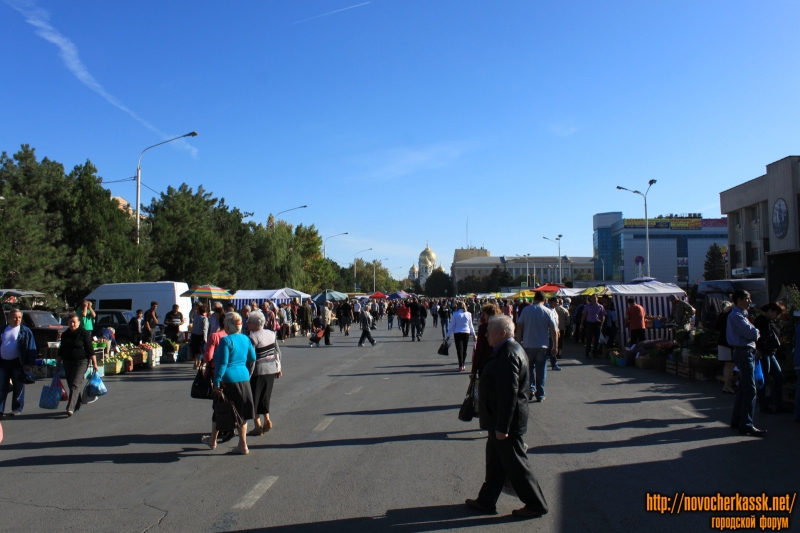Ярмарка на Платовском проспекте