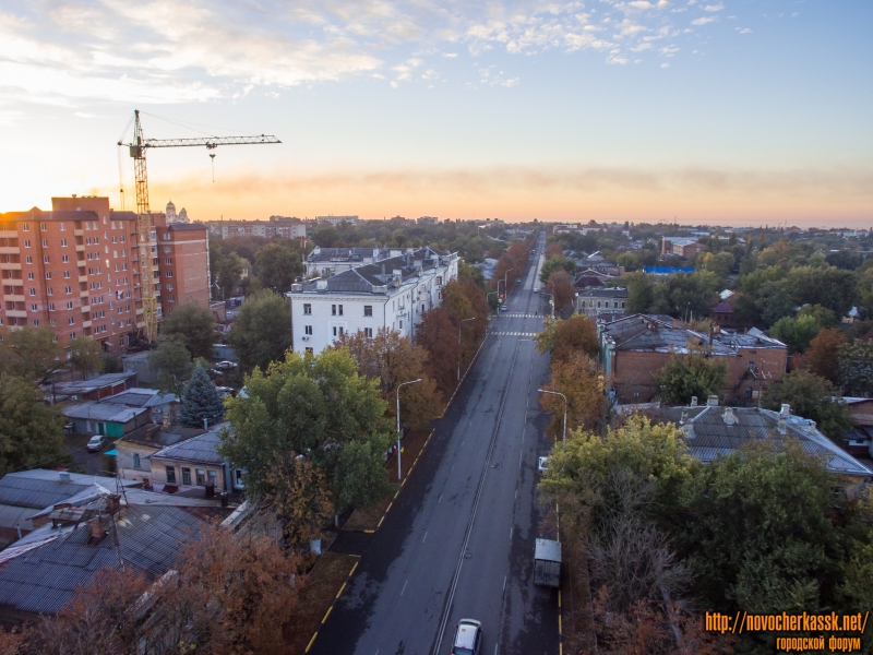 Рассвет в Новочеркасске. Улица Московская