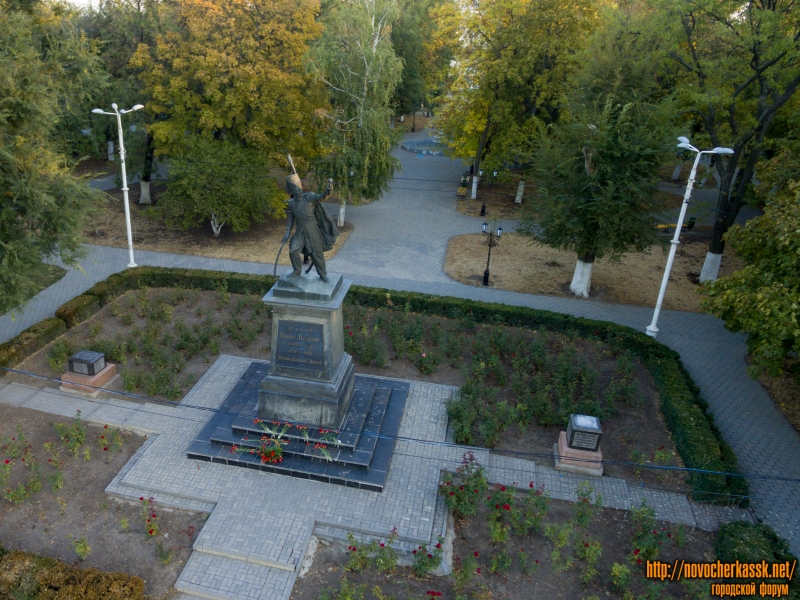 Памятник Платову