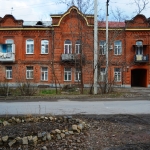 Дом по ул. Богдана Хмельницкого 66