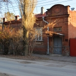 Дом по ул. Александровской  147