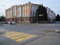 О ремонте новочеркасского театра говорили в ходе личного приёма граждан, который провёл в казачьей столице Губернатор Ростовской области