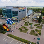 Центр Новочеркасска: универмаг и МакДональдс