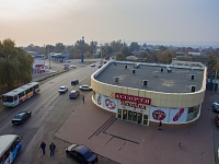 Магазин «Ассорти» в створе улиц Петрова и Гагарина. Хотунок