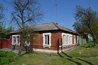 Улица Бакунина, 106 / улица 8-го Марта, 99