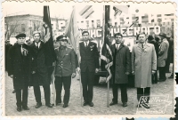 Площадь Ермака. Демонстрация на 50-летие Великой Октябрьской Социалистической Революции