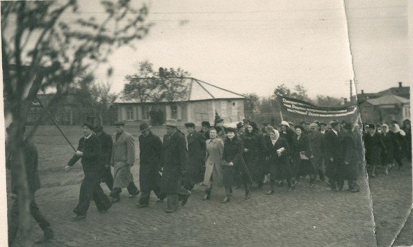 ними2 1953 small.jpg