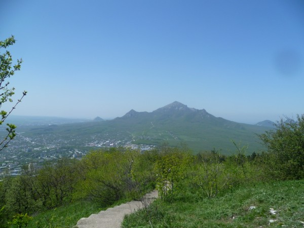 Вид с горы Машук 3.JPG