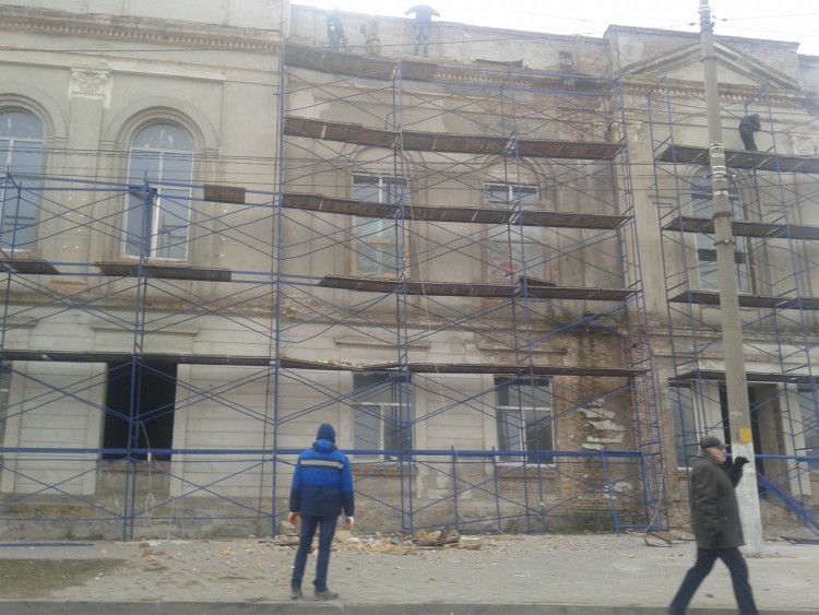 2016-11-21 14.10.23.jpg