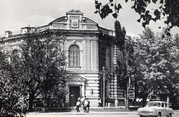 Museum.jpg