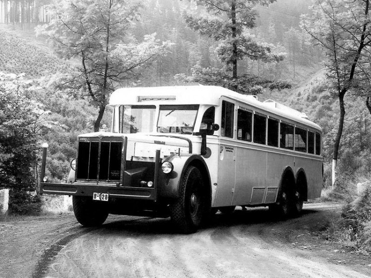 1934 Bussing NAG 80 N Langer Sachse 001.jpg