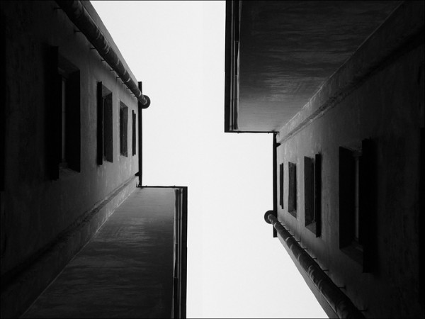 9700075.jpg