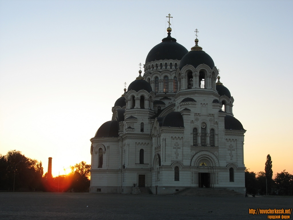 Новочеркасск: Рассвет и собор