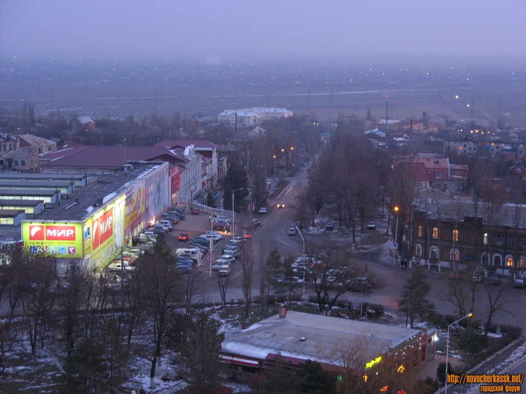 Новочеркасск: Вид с собора. Проспект Ермака, торговый центр Арбат