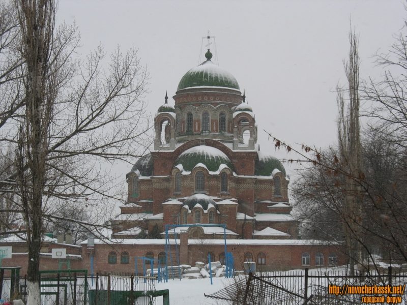 Новочеркасск: Церковь Александра Невского, Александровская улица