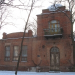 Дом на Богдана Хмельницкого, 147