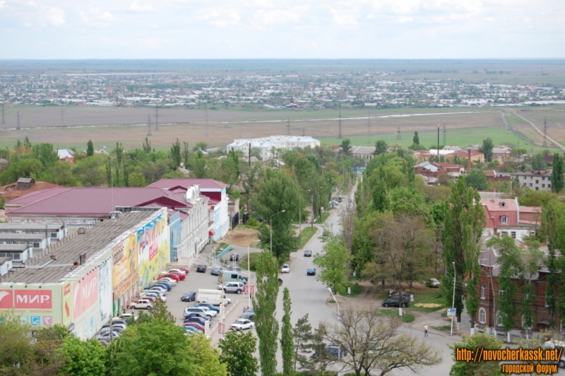 Новочеркасск: Проспект Ермака, торговый комплекс Арбат