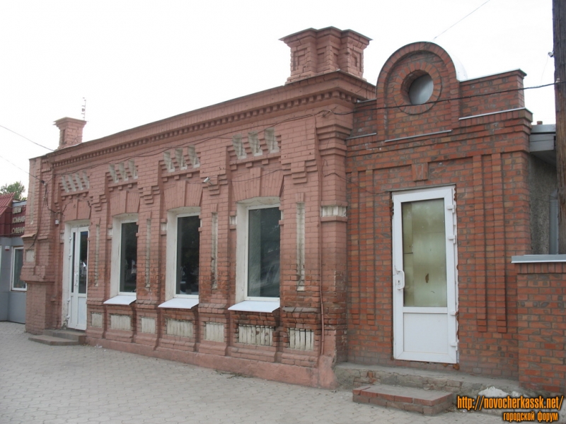 Новочеркасск: Проспект Баклановский, 54, рядом с ул. Крылова