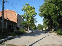 Красноармейская, справа - паспортный стол