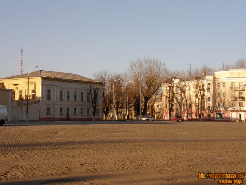 Новочеркасск: Выход улицы Ермака на площадь