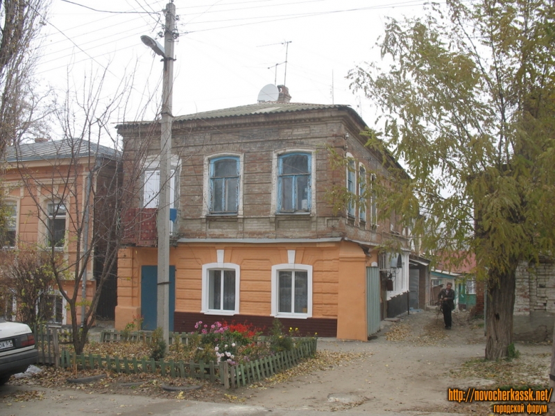 Новочеркасск: Красноармейская, 56