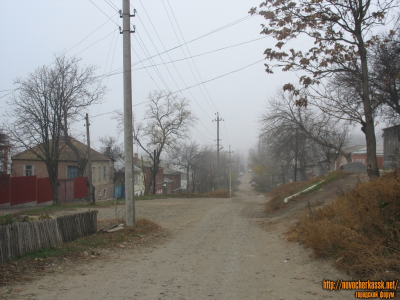 Новочеркасск: Кавказская. Вид от Красного спуска