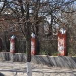 Забор на Московской, 65