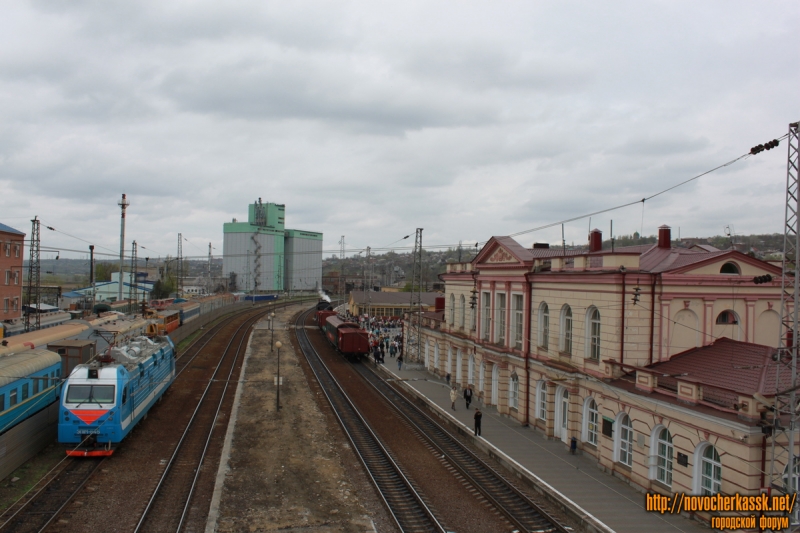 Новочеркасск: Железнодорожный вокзал Новочеркасска