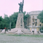 Памятник Ермаку. 25 августа 2004 г.