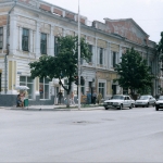 Московская / Комитетская. Бывший кинотеатр Победа. 25 августа 2004 года