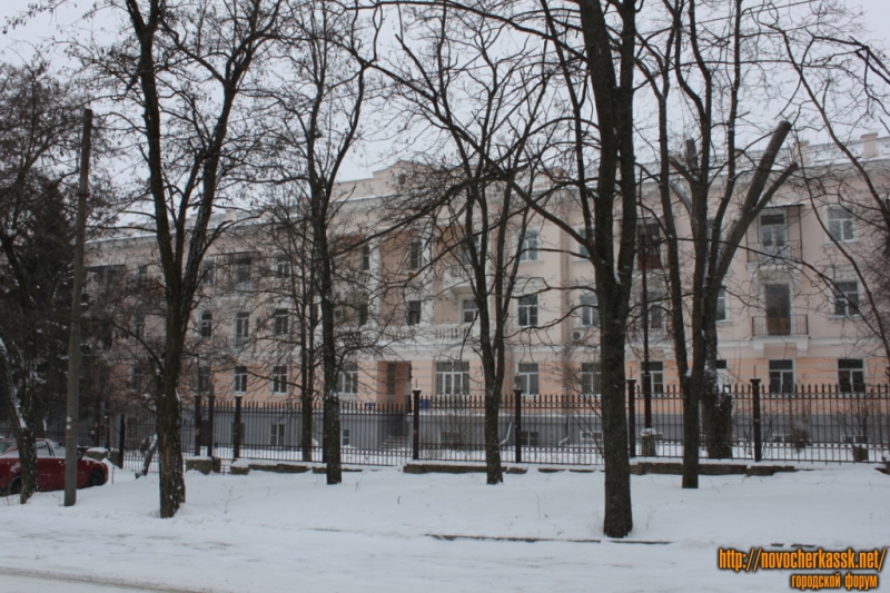 Новочеркасск: Ул. Богдана Хмельницкого, 151. "Профессорский дом"