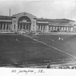 Стадион НПИ. Фехтование на рапирах. 1938 г.