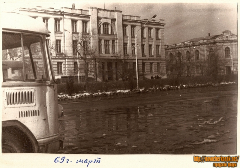 Новочеркасск: Проспект Платовский. Март 1969 г