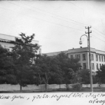 Химфак, РТ (ранее авиафак, бывшее общежитие). Вид с ул. Богдана Хмельницкого. 1954 год