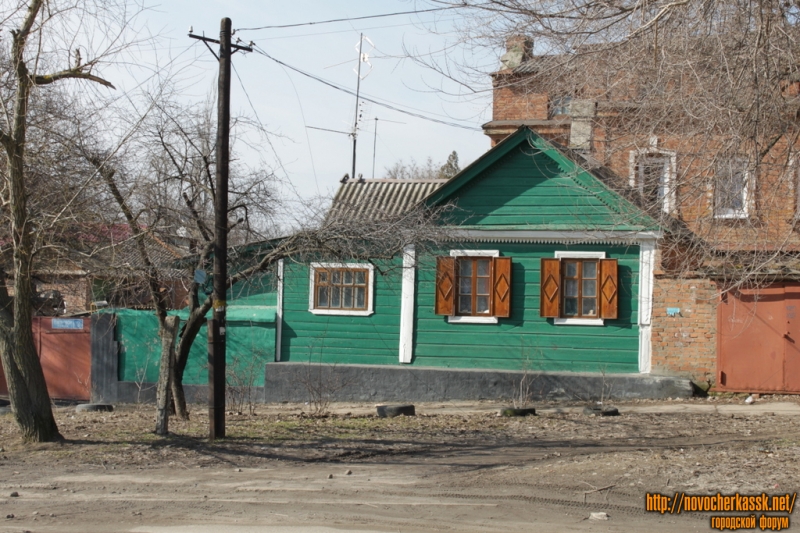 Новочеркасск: ул. Г. Петровой, 3