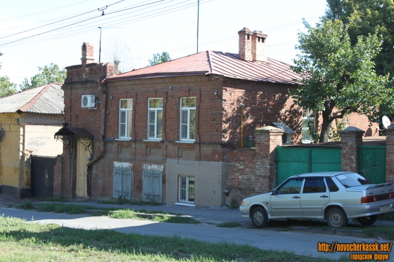 Новочеркасск: Крылова, 18