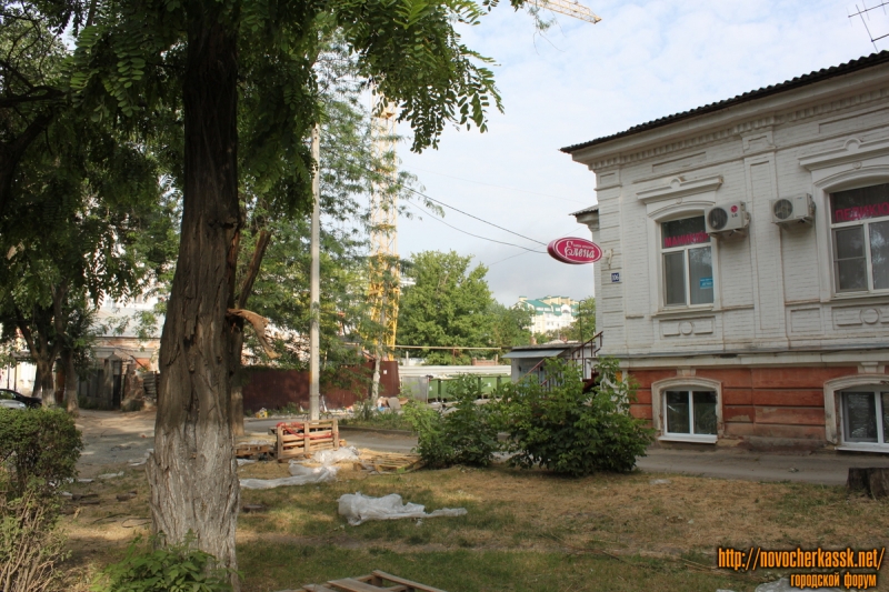 Новочеркасск: Строительство дома в районе ул. Просвещения, 106